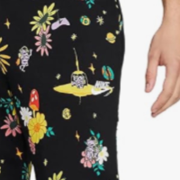 Nike Sportswear Club Fleece Printed Jogger Size S Men Pants Black DQ3510-010 - Picture 4 of 13